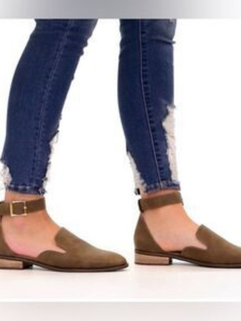 Journee Collection Loreta Flat - Picture 3 of 7